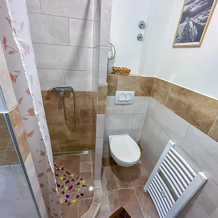 Praska Zima Apartman *