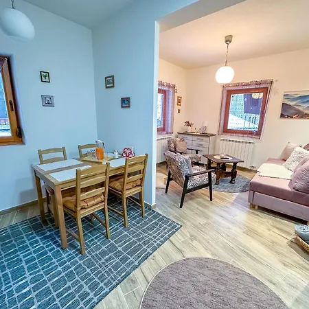 Apartman Praska Zima *
